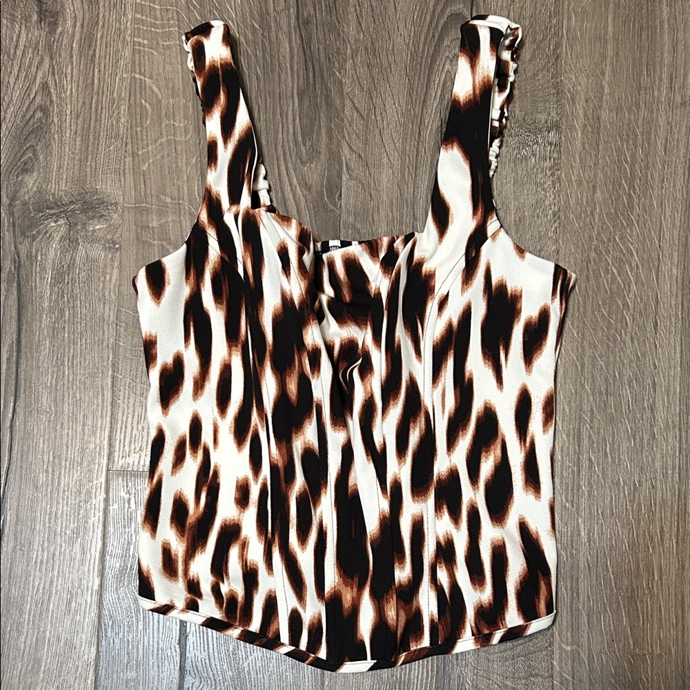 Leopard Print Sleeveless Top
